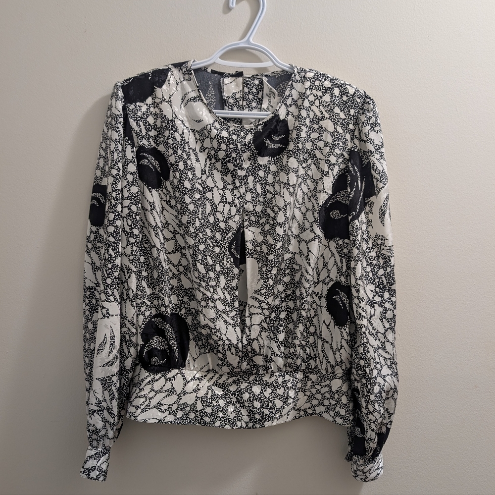 Vintage Shapely Blouse Black White Abstract Rose Jacquard Shoulder Pads Size 12